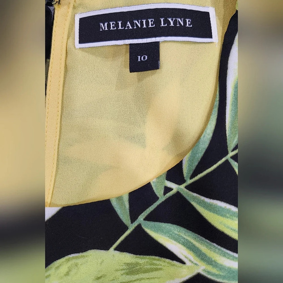 Melanie Lyne NWOT Lemon print double layer blouse Size 10 - Picture 8 of 8